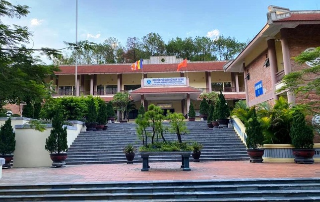 Học viện Phật giáo VN tại TP.HCM và Huế đón Tăng Ni sinh viên trở lại nội trú, học trực tiếp ảnh 3