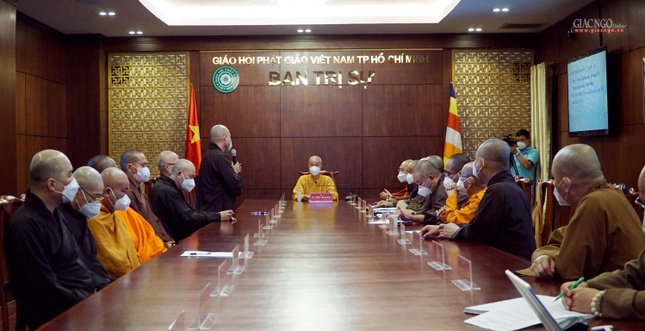 Ban Thường trực Ban Trị sự Phật giáo TP.HCM họp chuẩn bị chăm lo Tết cho đồng bào nghèo ảnh 9