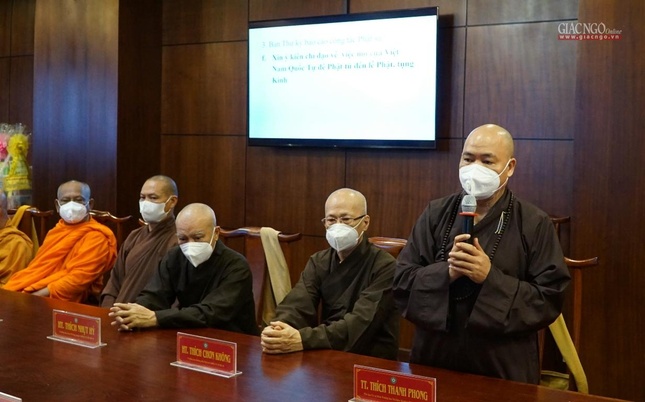 Ban Thường trực Ban Trị sự Phật giáo TP.HCM họp chuẩn bị chăm lo Tết cho đồng bào nghèo ảnh 6