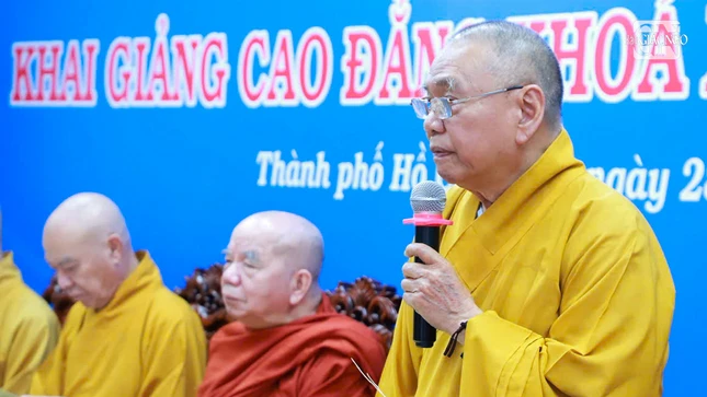 Trưởng lão Hòa thượng Thích Thiện Pháp phát biểu khai mạc