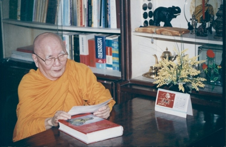 Tiểu sử Trưởng lão Hòa thượng Thích Minh Châu (1918-2012)