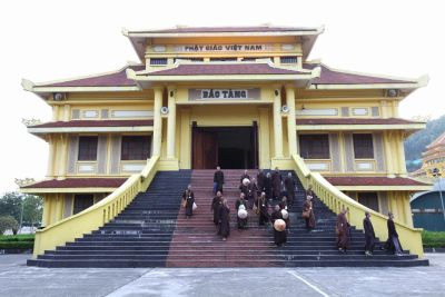 Bản chất và giá trị của giáo dục Phật giáo