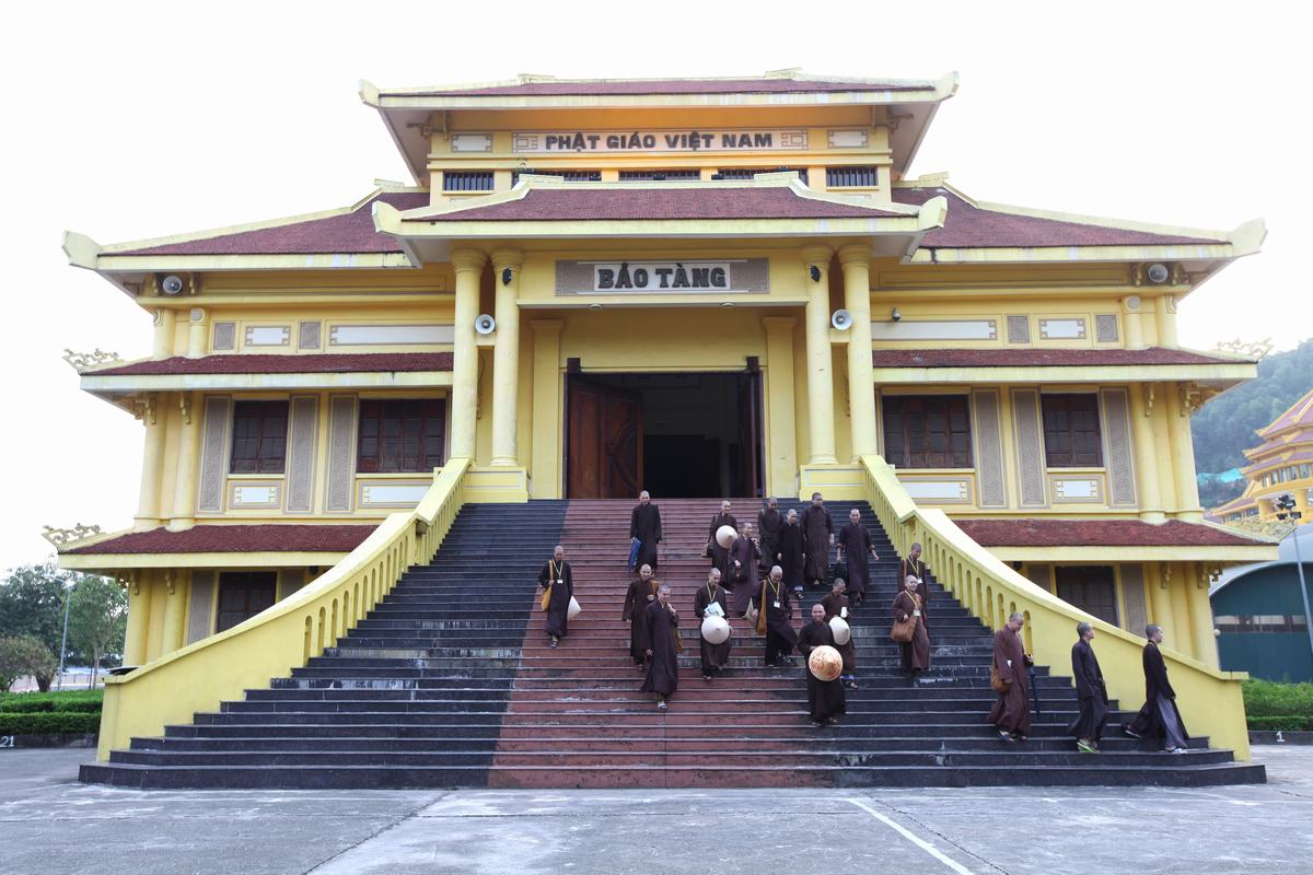 Bản chất và giá trị của giáo dục Phật giáo