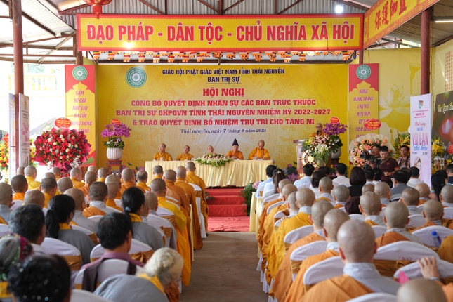 Quang cảnh hội nghị