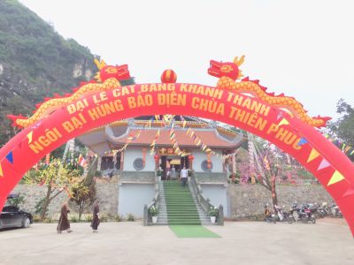 Hàng ngàn Phật tử tham dự Lễ khánh thành Đại hùng Bảo điện-chùa Thiên Phúc