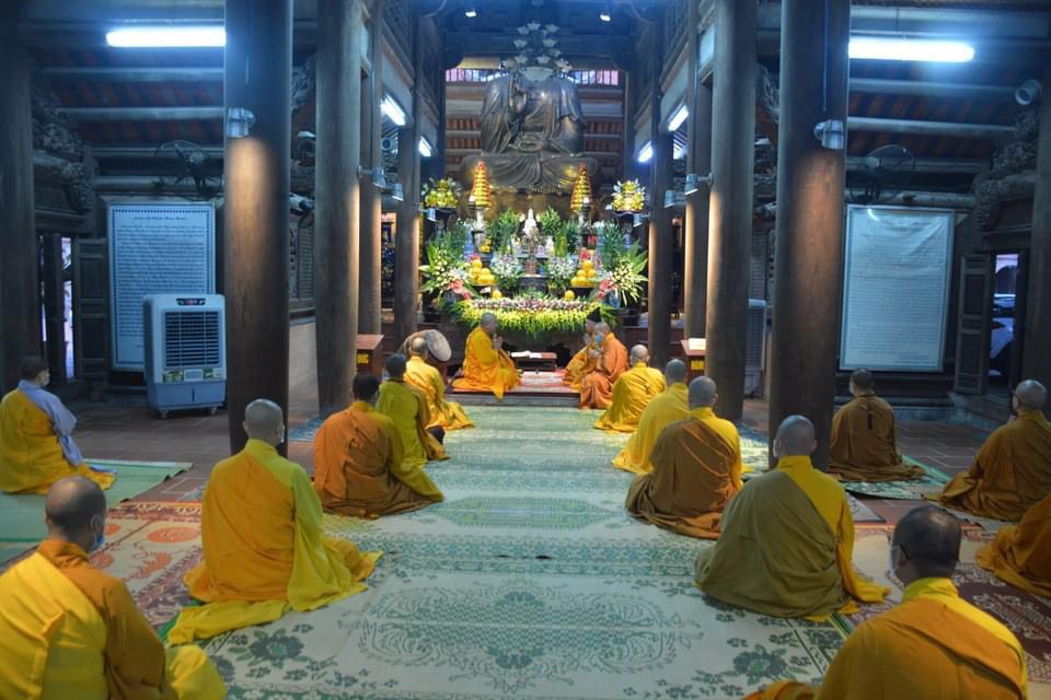 An cư kiết hạ trong mùa đại dịch Covid-19