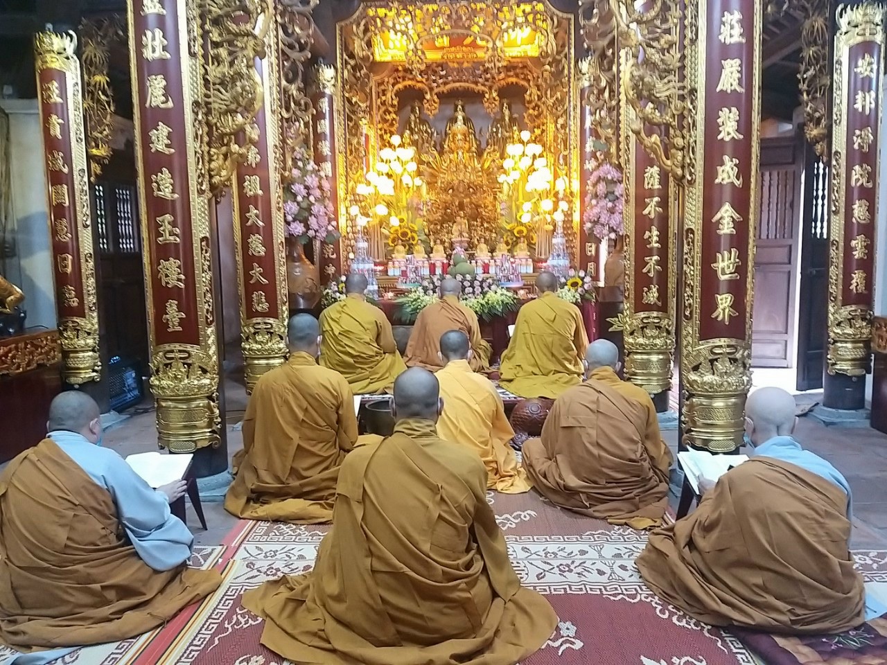 Các chùa tỉnh Quảng Ninh đồng trì tụng Kinh Dược Sư cầu nguyện quốc thái dân an, dịch bệnh tiêu trừ