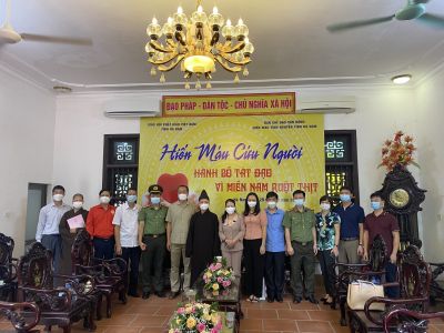 Tăng Ni, Phật tử tỉnh Hà Nam hiến máu vì miền Nam ruột thịt