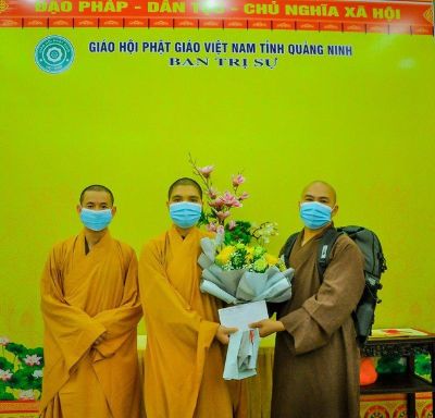 Phật giáo Quảng Ninh tiễn Đại đức Thích Giác Tâm vào miền Nam chống dịch Covid-19