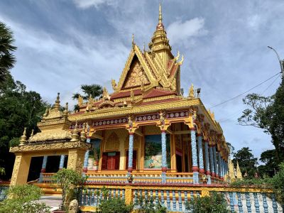 Kiên Giang: Phật giáo huyện Gò Quao trao tặng quà cho bà con về  từ vùng dịch