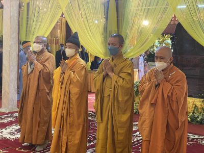 Ban Giáo dục Phật giáo Trung ương viếng Đức Pháp chủ