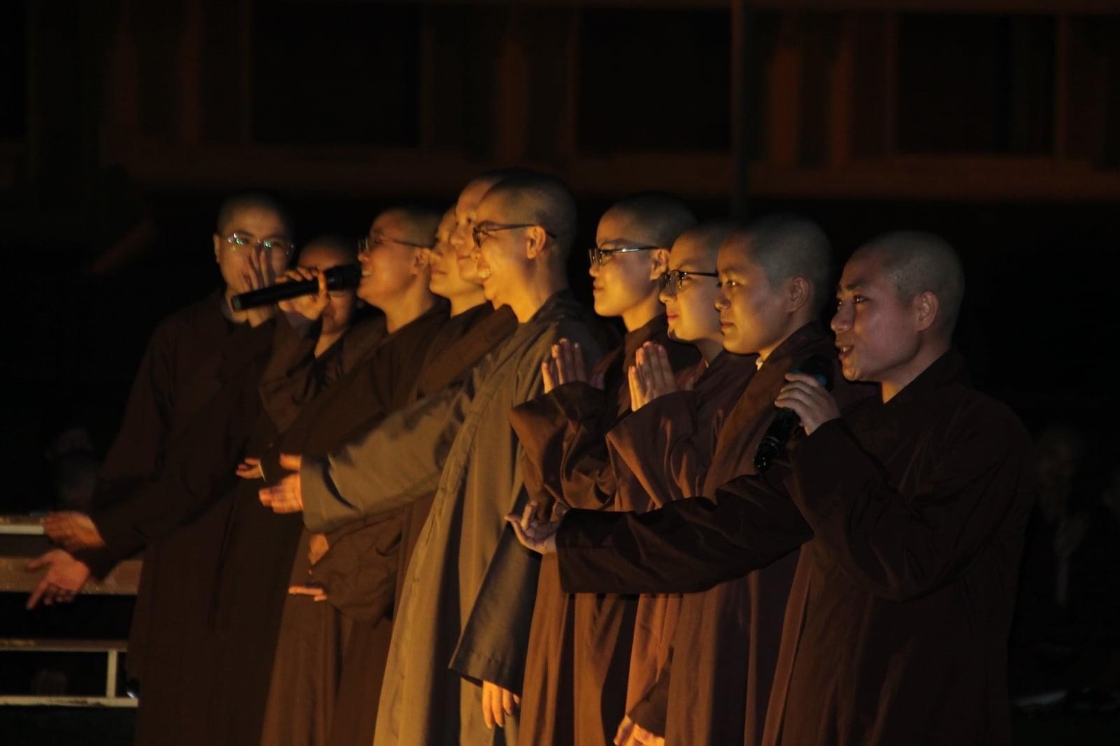 Ấn tượng ngày Nhà giáo Việt Nam 20/11 tại Học viện Phật giáo Hà Nội