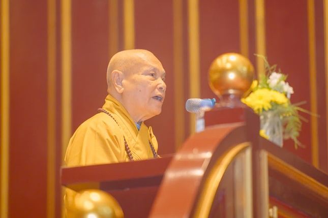 Trưởng lão Hòa thượng Thích Thiện Nhơn dâng lời tưởng niệm của T.Ư GHPGVN