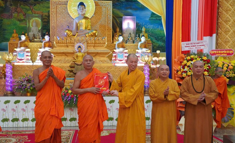 Kiên Giang: Công bố quyết định thành lập Trường Trung cấp Phật học Nam tông Khmer